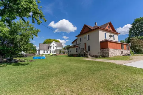 304 E 4th St, Manawa, WI 54949 photo 4