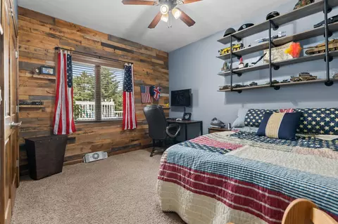 Bedroom - n9197 Jonsch Drive, Appleton, WI 54915 photo 5 of 6