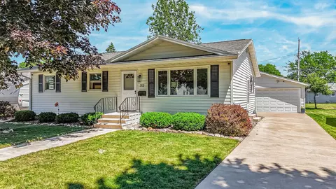 313 Gertrude Ave, Fond Du Lac, WI 54935
