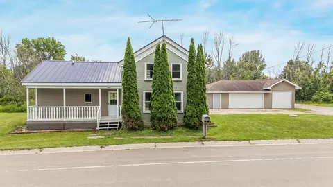 7683 County Road Ii, Fremont, WI 54940