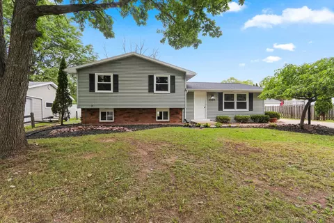 2389 Hampton Ave, Green Bay, WI 54311