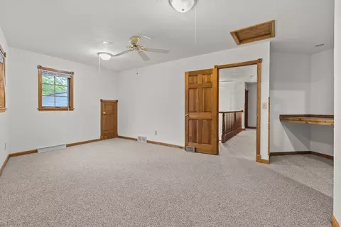 Bedroom - 17 Pamela Ct, Appleton, WI 54915 photo 8 of 11