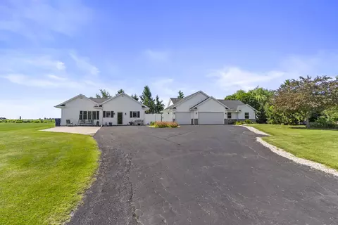 n3151 Wisconsin 76, Hortonville, WI 54944