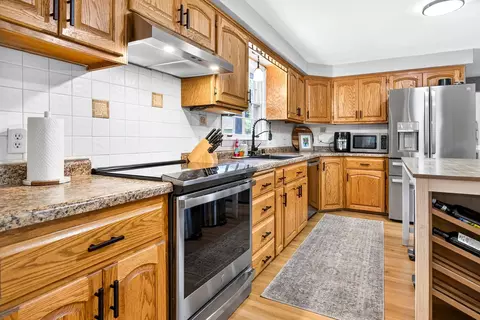 Kitchen - 700 E Lindbergh St, Appleton, WI 54911 photo 1 of 7