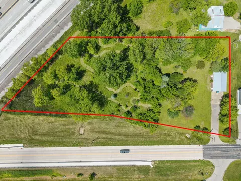 3620 W Capitol Dr, Appleton, WI 54914