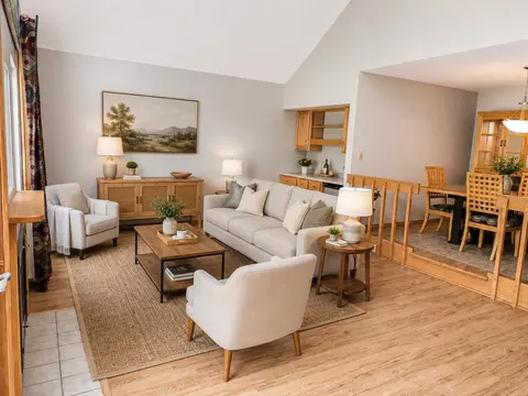 Living - 3529 N Morrison St, Appleton, WI 54911 photo 5 of 7