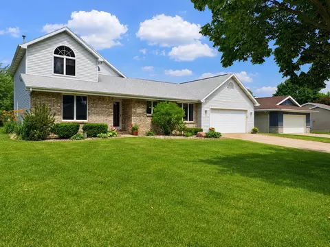 3529 N Morrison St, Appleton, WI 54911