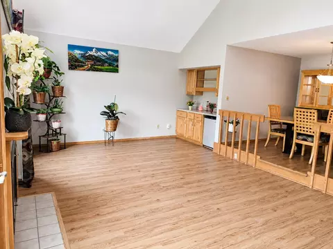Living - 3529 N Morrison St, Appleton, WI 54911 photo 4 of 7