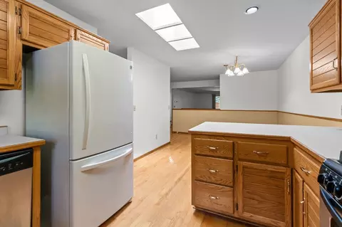 Kitchen - 933 E Windfield Pl #A, Appleton, WI 54911 photo 4 of 4