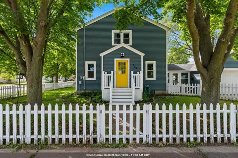 703 Harrison St, Green Bay, WI 54303