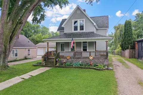 1436 Crooks St, Green Bay, WI 54301