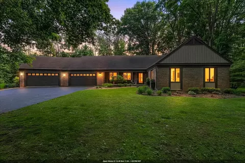 899 Pine Hill Dr, Oneida, WI 54155