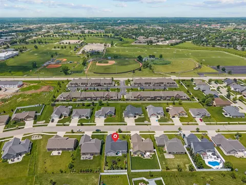 View/Area - 3627 Tulip Trl, Appleton, WI 54913 photo 4 of 9