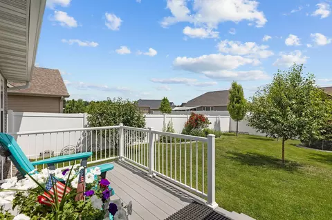 Exterior - 3627 Tulip Trl, Appleton, WI 54913 photo 17 of 24