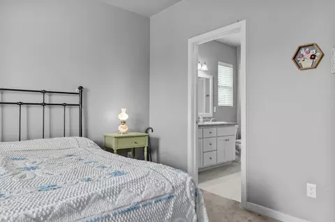 Bedroom - 3627 Tulip Trl, Appleton, WI 54913 photo 5 of 5