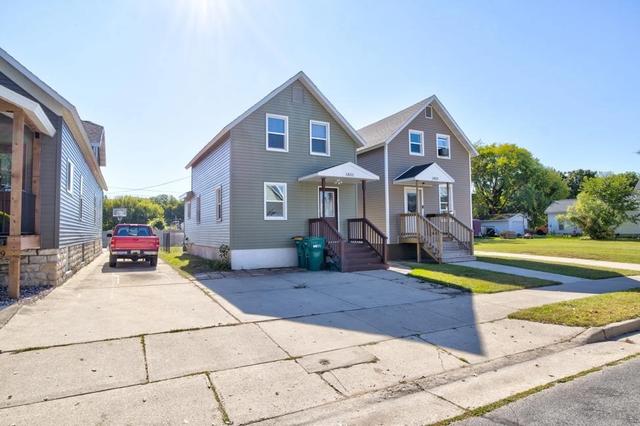 1851 Wisconsin St, Marinette, WI 54143