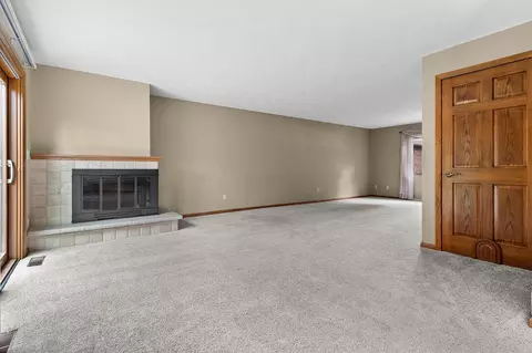 Living - 151 Harrys Gtwy, Appleton, WI 54914 photo 1 of 10
