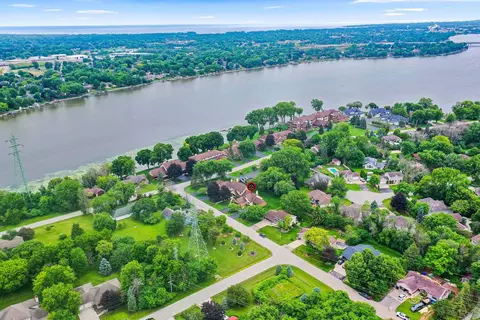 View/Area - 151 Harrys Gtwy, Appleton, WI 54914 photo 18 of 20