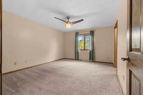 Bedroom - 151 Harrys Gtwy, Appleton, WI 54914 photo 1 of 12