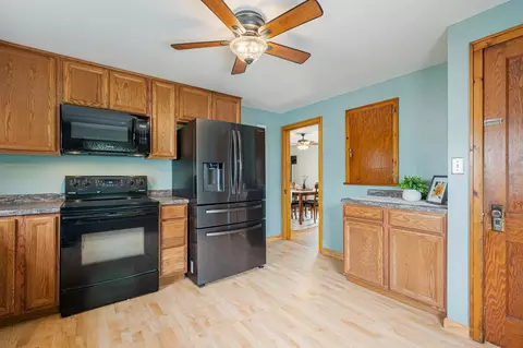 1412 W Spring St, Appleton, WI 54914 photo 4