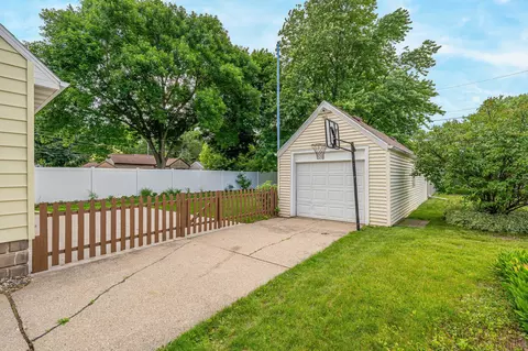 1412 W Spring St, Appleton, WI 54914 photo 25
