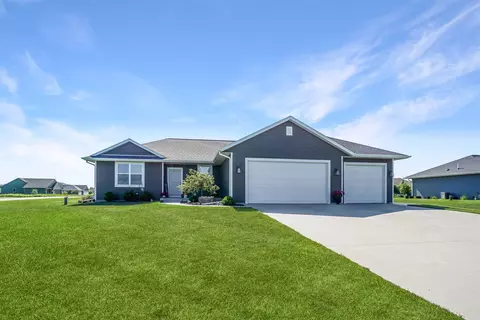6730 Park Place Dr, Sheboygan, WI 53081