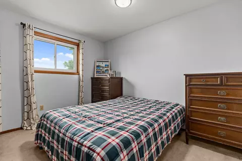 Bedroom - n2749 Evergreen Lane, Appleton, WI 54913 photo 3 of 4