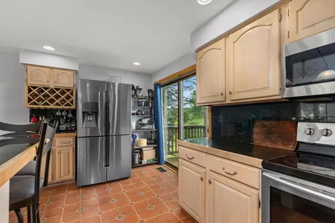 Kitchen - n2749 Evergreen Lane, Appleton, WI 54913 photo 5 of 6