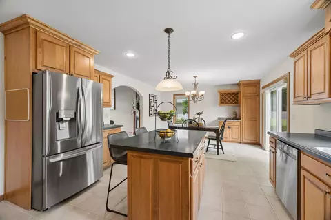 Kitchen - 4226 E Appleseed Dr, Appleton, WI 54913 photo 5 of 5
