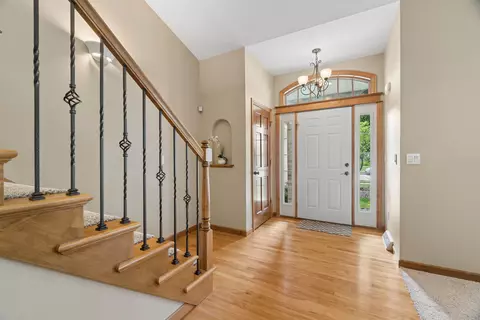 Entry Way - 4226 E Appleseed Dr, Appleton, WI 54913 photo 1 of 4