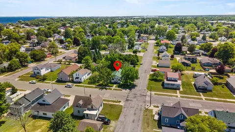 View/Area - 1513 28th Ave, Menominee, MI 49858 photo 14 of 17