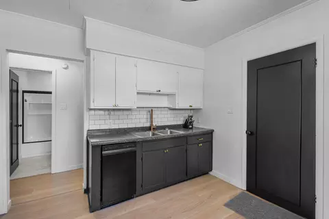 Kitchen - 1513 28th Ave, Menominee, MI 49858 photo 3 of 3
