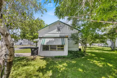 Exterior - 1513 28th Ave, Menominee, MI 49858 photo 8 of 8