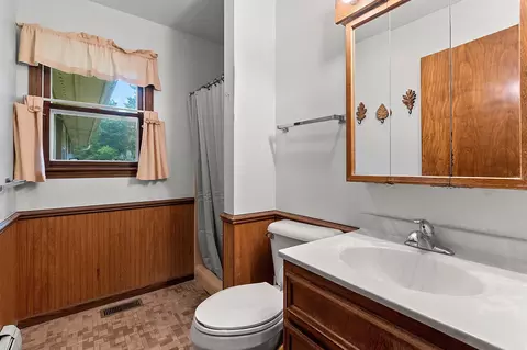 Bath - w8528 Kuchta Road, Crivitz, WI 54114 photo 1 of 5