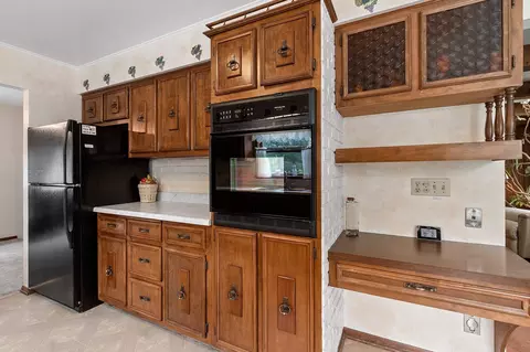 Kitchen - w8528 Kuchta Road, Crivitz, WI 54114 photo 4 of 6