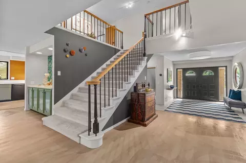 Entry Way - 3616 E Lexington Dr, Appleton, WI 54915 photo 5 of 8