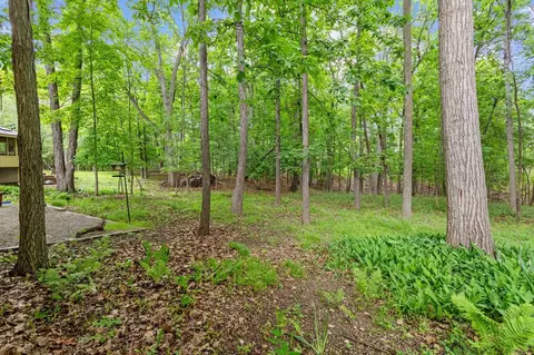 Exterior - 3616 E Lexington Dr, Appleton, WI 54915 photo 12 of 17