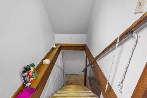 Entry Way - 222 Pine St, Wrightstown, WI 54180 photo 4 of 4