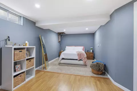 Bedroom - 2605 W Big Bend Dr, Appleton, WI 54914 photo 5 of 5