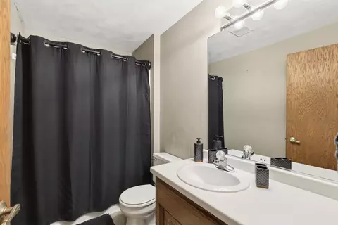 Bath - 2605 W Big Bend Dr, Appleton, WI 54914 photo 2 of 2