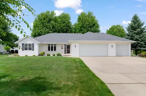 1280 Swan Ridge Trl, De Pere, WI 54115