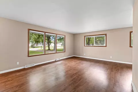 Living - 1502 S Van Dyke Rd, Appleton, WI 54914 photo 5 of 5