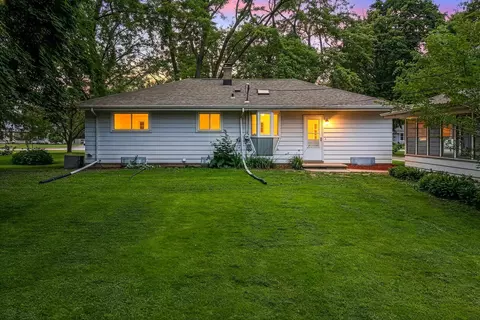 Exterior - 1502 S Van Dyke Rd, Appleton, WI 54914 photo 10 of 12