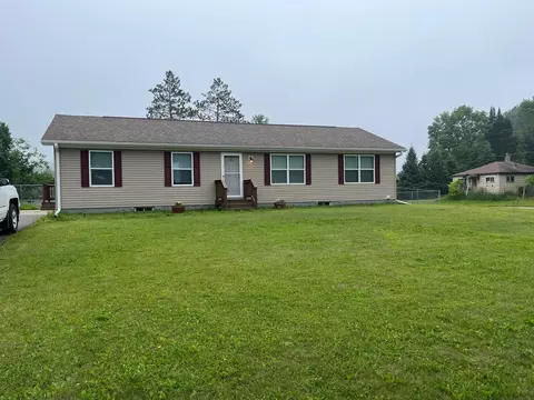 4575 Windfall St, Wabeno, WI 54566