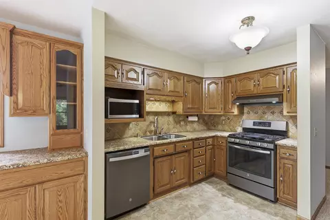 Kitchen - n334 Marion Avenue, Appleton, WI 54915 photo 2 of 3