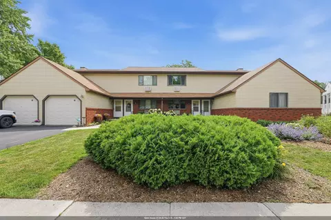 67 University Dr, Fond Du Lac, WI 54935