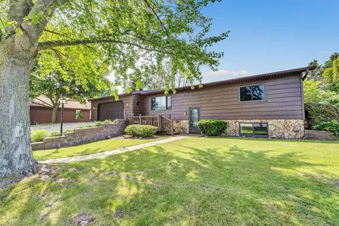1315 Sunrise Ct, Kewaunee, WI 54216