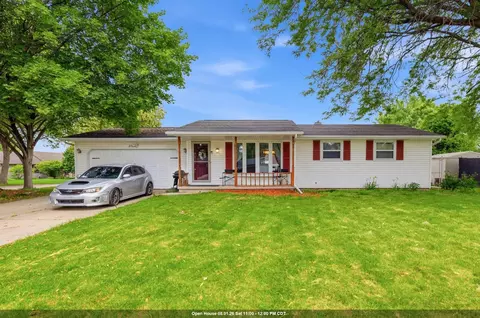 2525 Heather Rd, Green Bay, WI 54311