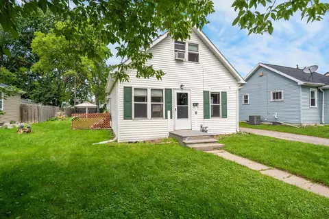 1016 Wirtz Ave, Green Bay, WI 54304