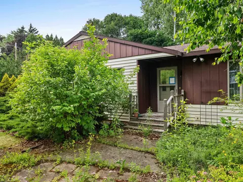 1814 Utah St, Sturgeon Bay, WI 54235